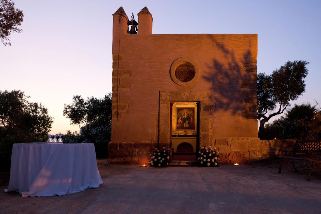 Villa Immacolatella B&B Пачеко Екстер'єр фото